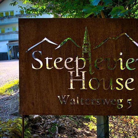 Steepleview House, Schwarzwaldblick Apartment - Spacious & Peaceful باد بيترستال غريسب المظهر الخارجي الصورة